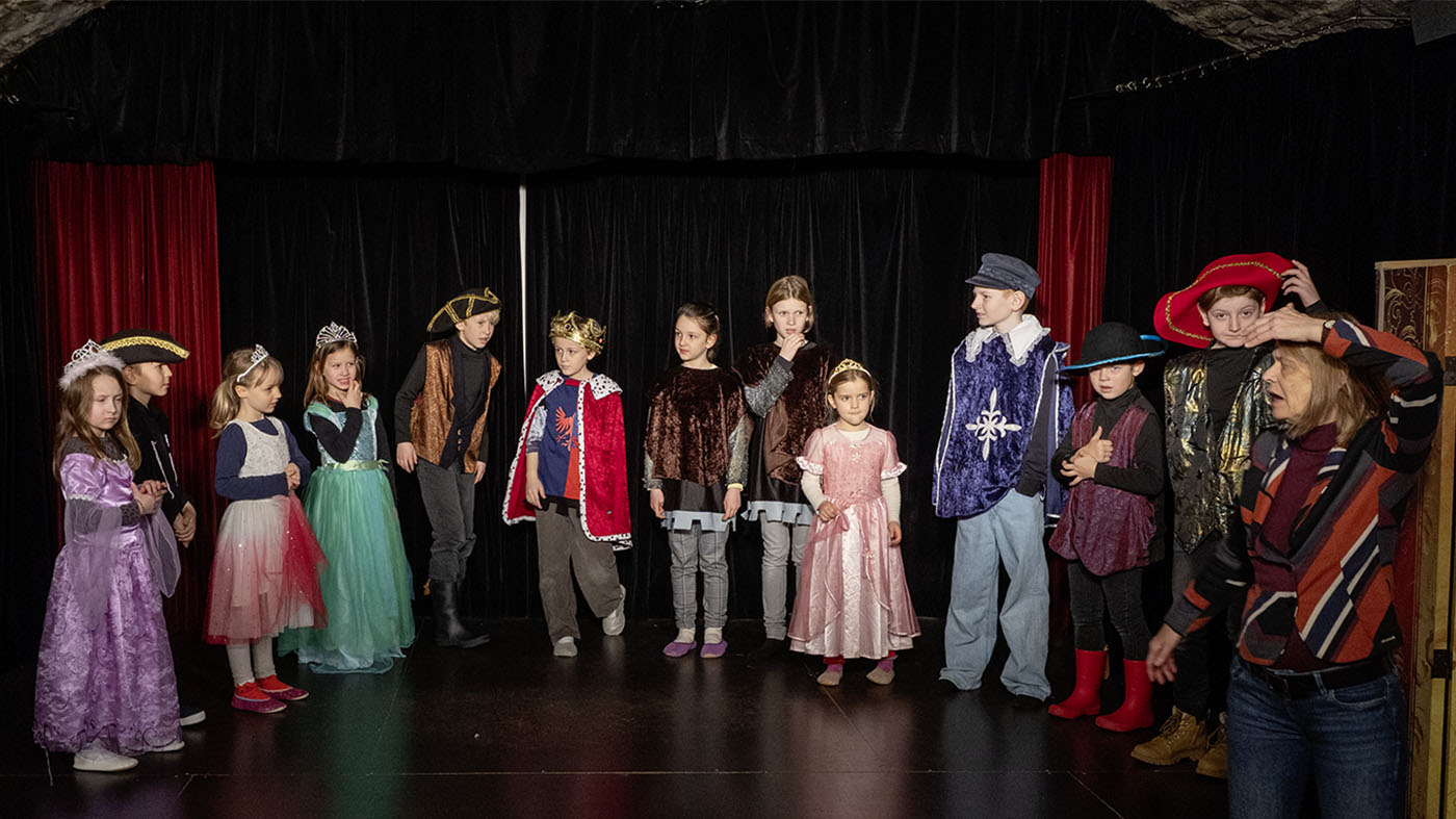 Die gestiefelten Kater Ein Theaterworkshop für Kinder im Galli Theater in Backnang