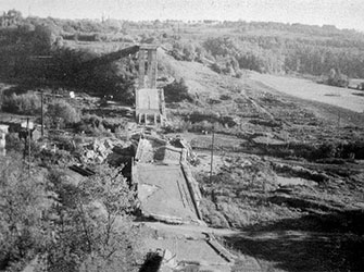 Gesprengte Murrtal-Viadukt 1945 Backnang