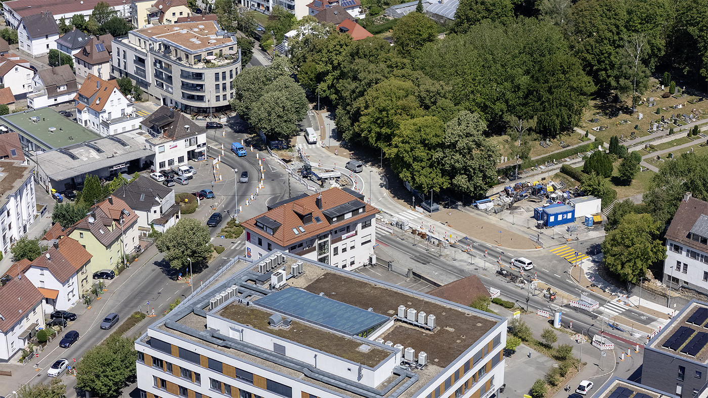 KAWAG Kreisel und Stuttgarter Straße | © BJ. Lattner