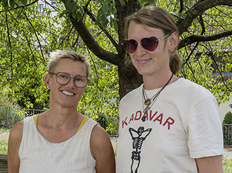 Angelika Roth und Maike Scholl von den Backnanger Landfrauen | © BJ. Lattner