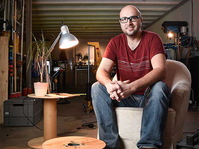 Der Medienkünstler Fabian Kühfuß | © Atelier Oradoro